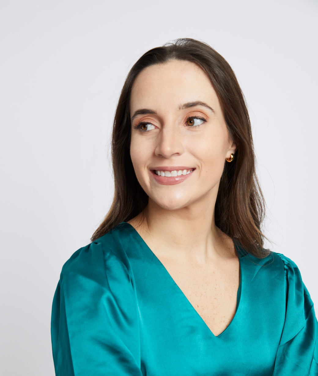 Headshot of Jayne Kelly